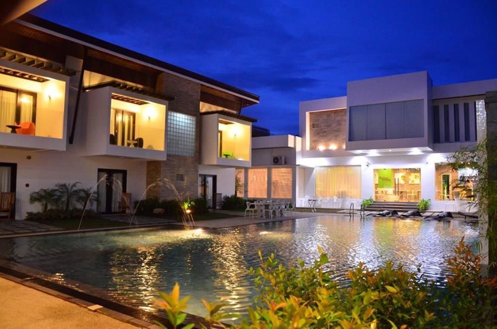 One Manalo Place Puerto Princesa Buitenkant foto